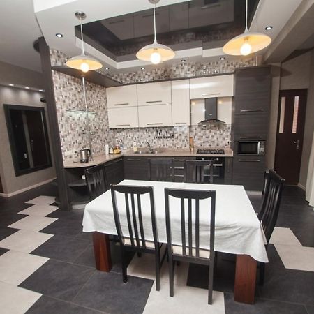 Lilika Apartments On Meskhishvili Tbilisi Exterior photo